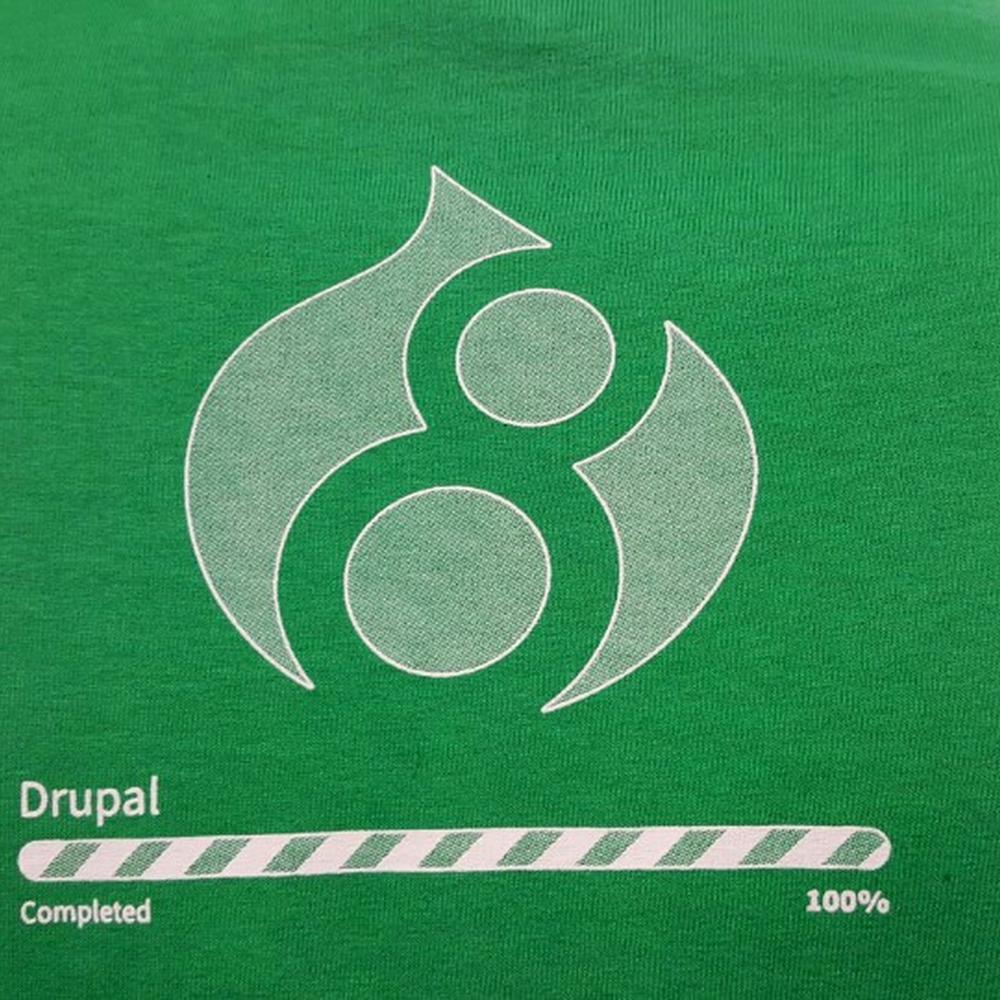 DrupalCamp Chattanooga camp shirt with 100% progress bar under Drupal 8 logo
